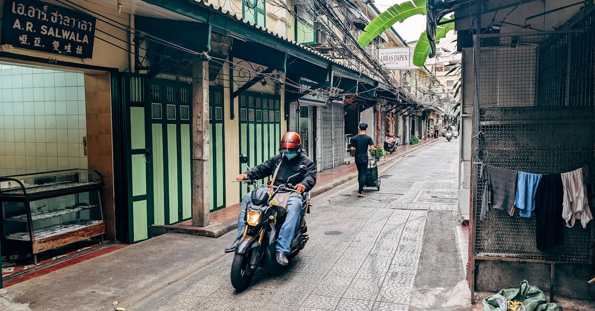 découvrez des options d'assurance moto abordables qui protègent votre véhicule tout en respectant votre budget. comparez les tarifs et choisissez la couverture idéale pour rouler en toute sérénité.