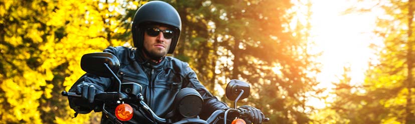 découvrez l'assurance motards sereine, une protection sur mesure pour les passionnés de moto. profitez d'une couverture complète, d'un service client dédié et d'offres adaptables pour rouler en toute tranquillité.