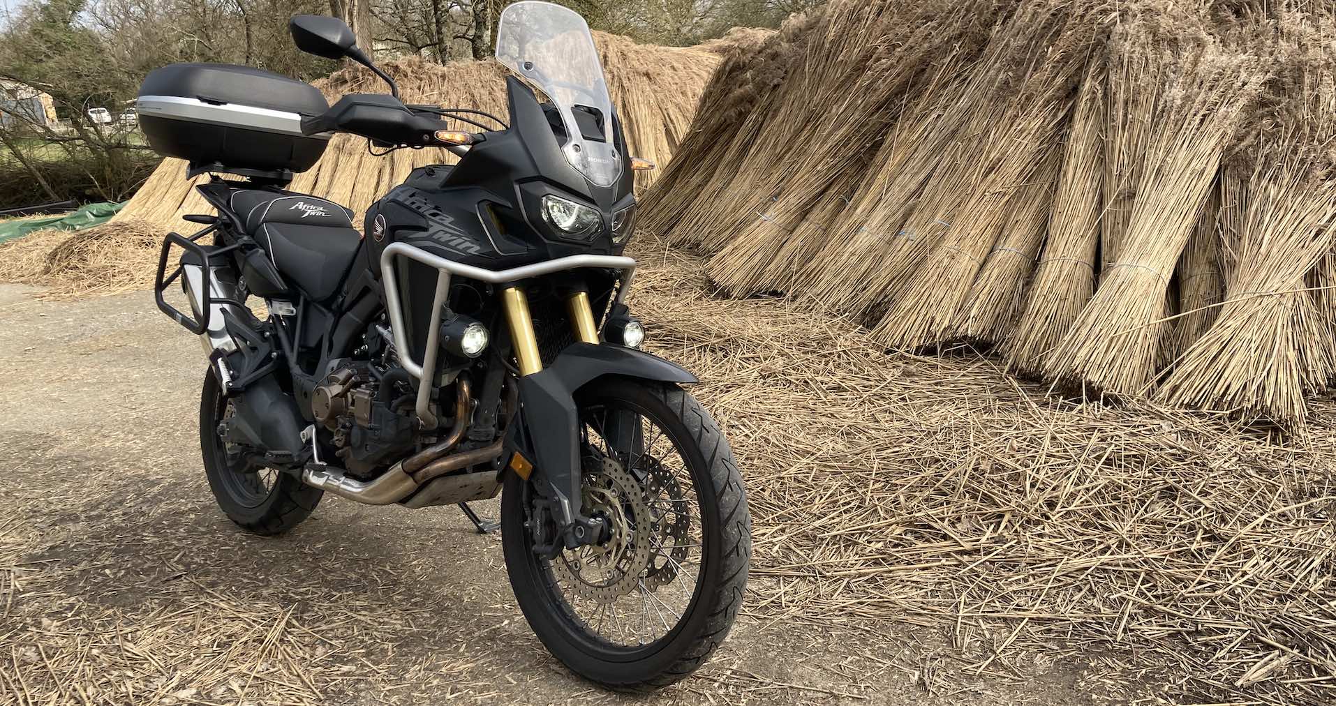 découvrez notre assurance moto spécialement conçue pour les jeunes conducteurs à saint-pierre. protégez votre véhicule tout en bénéficiant de tarifs compétitifs et d'une couverture adaptée à vos besoins. roulez l'esprit tranquille !