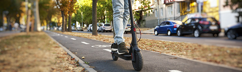 découvrez les offres de matmut pour assurer votre scooter. profitez d'une couverture adaptée à vos besoins, des tarifs compétitifs et un service client à votre écoute. assurez vos trajets en toute sérénité avec matmut.