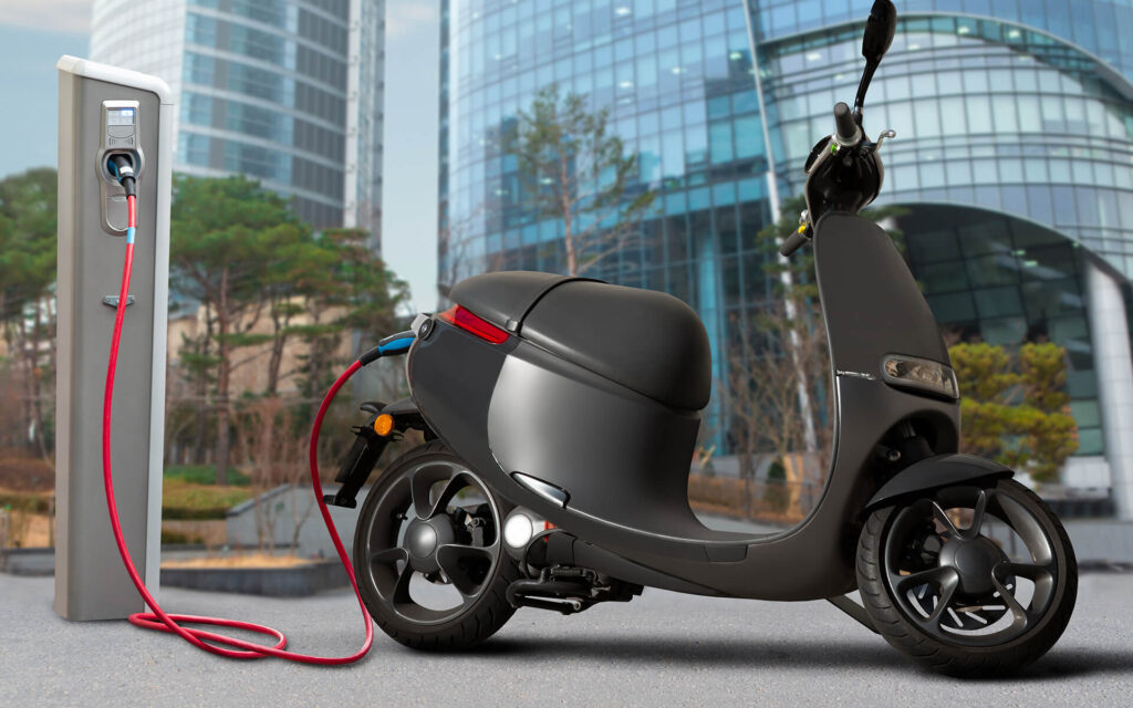 découvrez les meilleures options d'assurances pour scooter en 2023. protégez votre deux-roues avec des formules adaptées à vos besoins, des tarifs compétitifs et une assistance 24/7. comparez les offres et choisissez la couverture idéale pour rouler en toute sérénité.