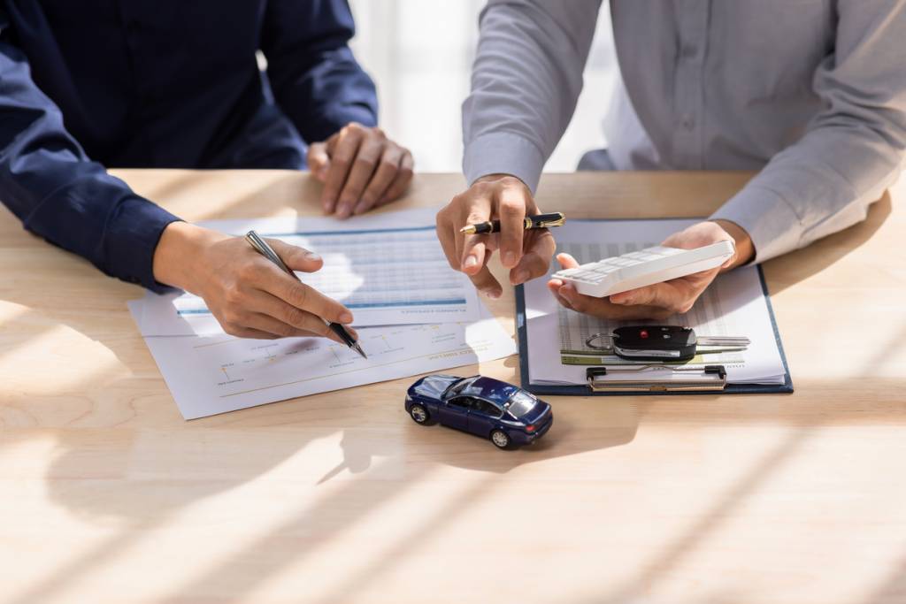 découvrez notre assurance auto abordable qui vous offre une couverture complète à des prix compétitifs. protégez votre véhicule sans vider votre portefeuille grâce à nos options flexibles et notre service client dédié.