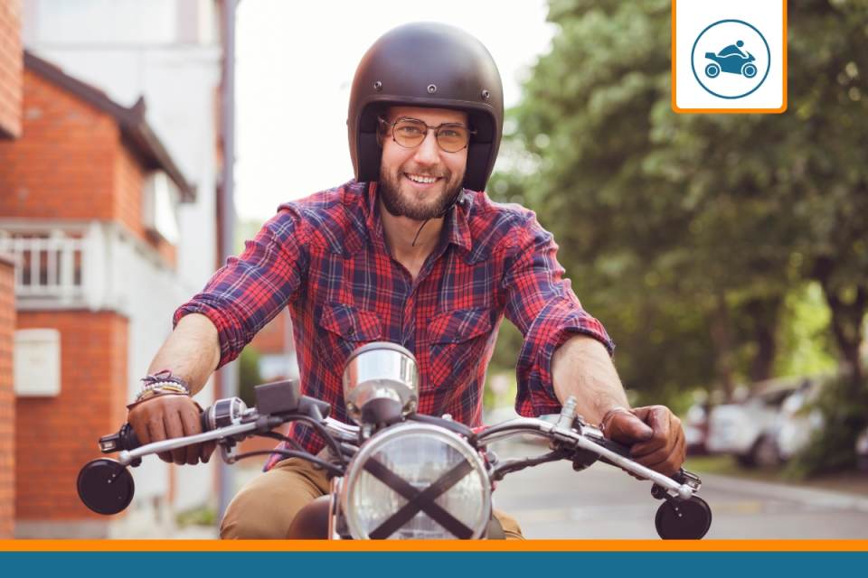 découvrez nos offres d'assurance moto spécialement conçues pour les jeunes conducteurs. protégez votre véhicule tout en bénéficiant de tarifs avantageux et de garanties adaptées à votre profil. obtenez un devis gratuit et roulez en toute sérénité !