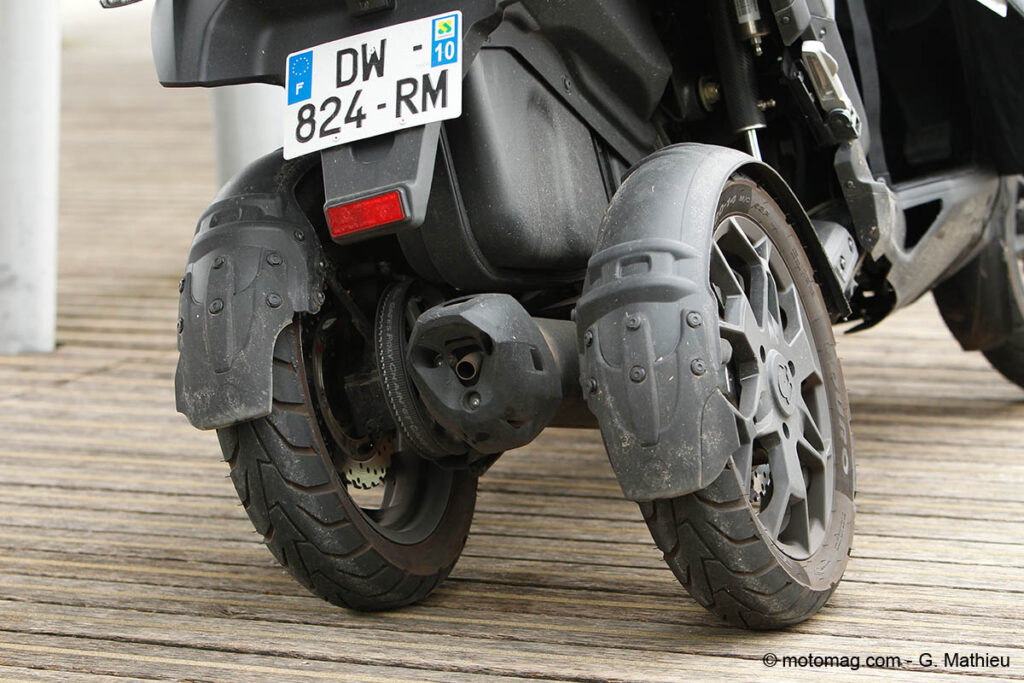 découvrez notre sélection de motos à deux roues arrière, alliant performance et style. profitez de la maniabilité exceptionnelle et du confort de conduite de ces modèles innovants, parfaits pour les passionnés de deux-roues.