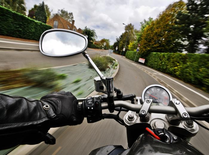 découvrez notre guide complet sur l'assurance moto pour jeunes conducteurs, avec des conseils adaptés pour choisir la meilleure couverture à un tarif avantageux. protégez-vous sur la route tout en prenant en compte votre budget.