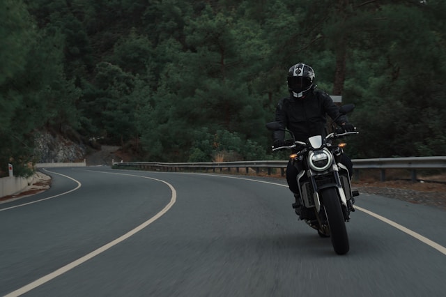 découvrez les dernières tendances du monde de la moto en avril ! explorez les nouveautés en matière de modèles, d'équipements et de technologies pour les passionnés de deux-roues. restez à jour avec les styles, accessoires et innovations qui marquent la saison printanière. ne manquez pas les conseils d'experts et les motos à ne pas rater ce mois-ci.