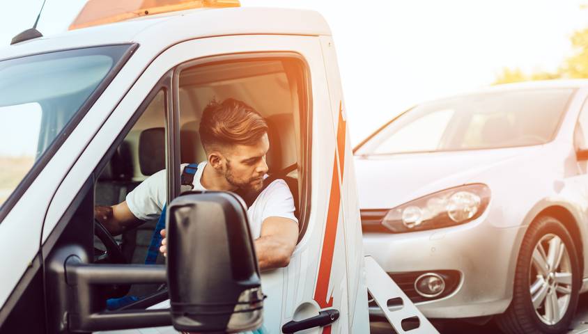 découvrez nos services d'assistance auto 24/7, conçus pour vous offrir une aide rapide et efficace en cas de panne ou d'accident. profitez d'un soutien fiable sur la route et voyagez en toute sérénité avec nos experts à votre disposition.