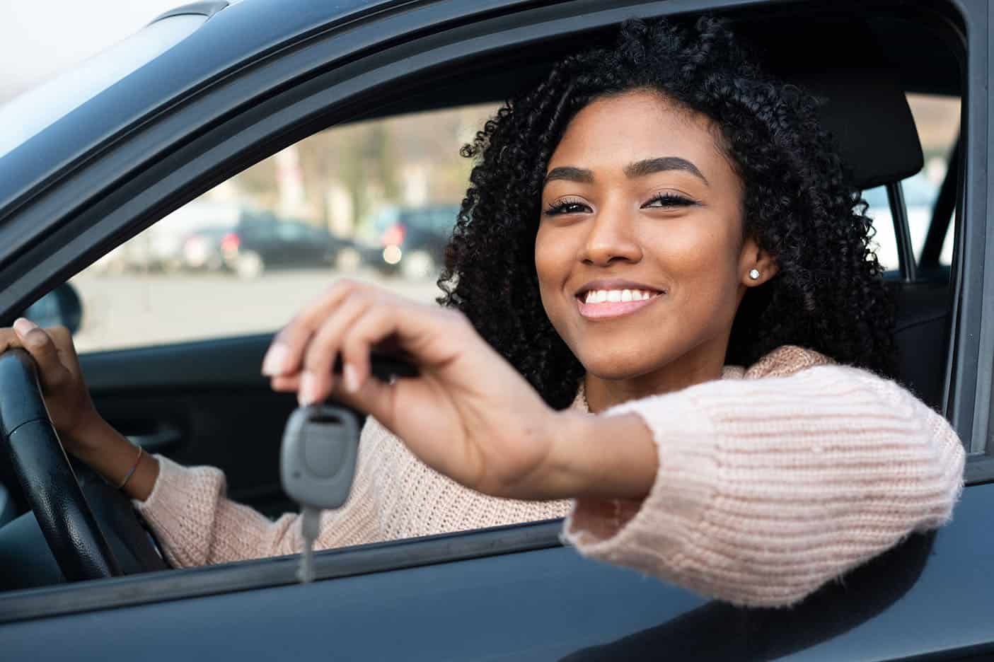 découvrez notre guide complet sur l'assurance auto pour jeunes conducteurs. obtenez des conseils pratiques, comparez les meilleures offres et trouvez la couverture adaptée à vos besoins, tout en bénéficiant de tarifs avantageux.