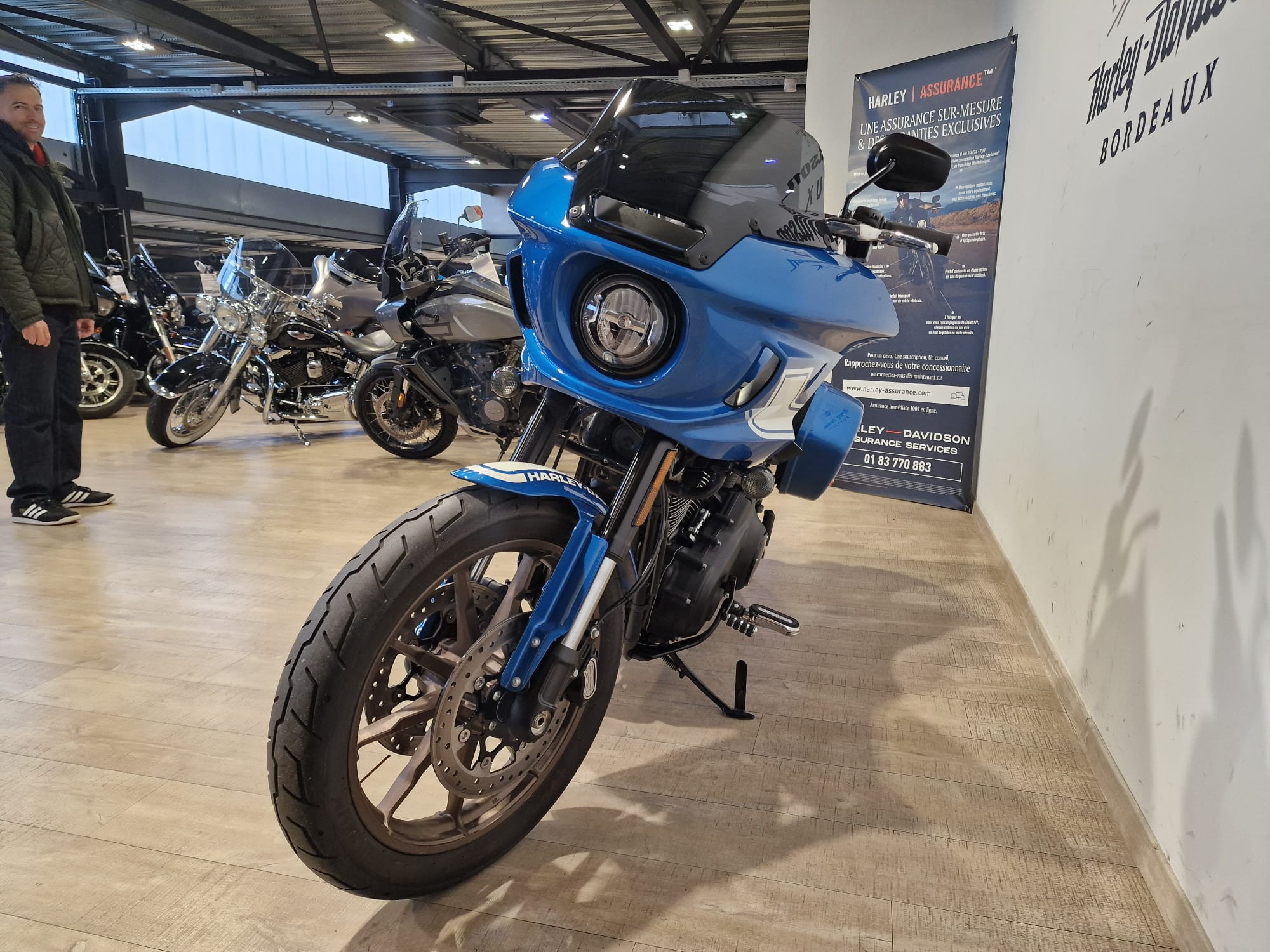 découvrez les meilleures options d'assurance moto à bordeaux. protégez votre deux-roues avec des tarifs compétitifs et des garanties adaptées à vos besoins. obtenez un devis personnalisé dès aujourd'hui!