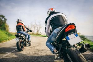 découvrez l'importance de l'assurance moto, essentielle pour protéger votre véhicule, couvrir les dommages et garantir votre sécurité sur la route. informez-vous sur les options disponibles et faites le choix éclairé pour rouler sereinement.