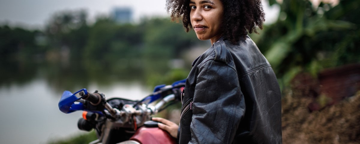 découvrez notre guide complet sur l'assurance moto : conseils pratiques, comparatif des meilleures offres et informations essentielles pour choisir la couverture adaptée à vos besoins. protégez votre moto et partez en toute sérénité !