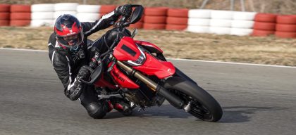 découvrez notre guide complet sur les motos de 35 kw, adaptées aux jeunes conducteurs et aux détenteurs de permis a2. explorez les modèles, les avantages et les limites de puissance pour un choix éclairé.